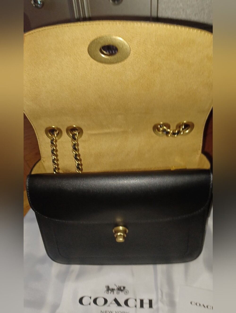 COACH MADISON SHOULDER BAG IN BLACK - Picture 4 of 9
